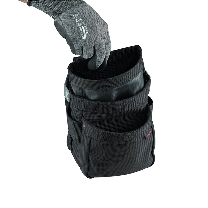 崩れにくく形状にフィットする内袋